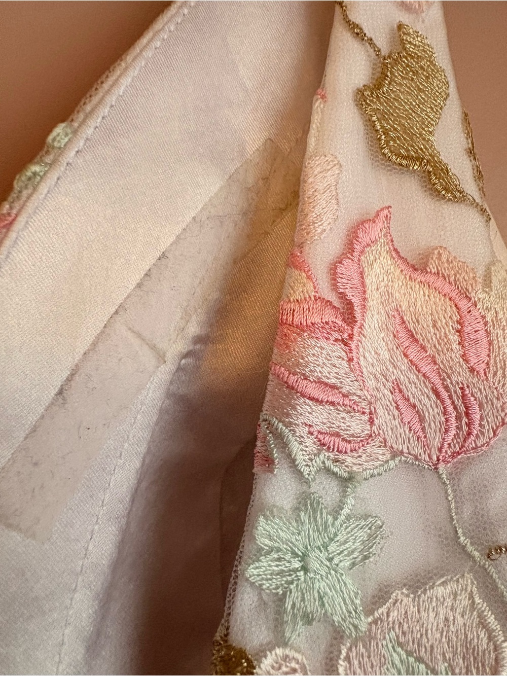 ❤️Alyce Paris Pink Floral Embroidered White Tulle Bottom - Picture 7 of 9